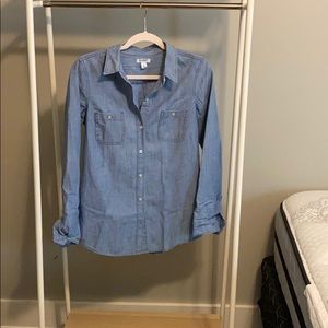 Blue cotton button-down
